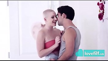 Горячо лижу жопу на мою бритую голову - БЕСПЛАТНОЕ семейное видео на LoveFiLF.us