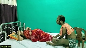 Индийский горячий секс Малкина с бедным водителем в любительском видео! Пожалуйста, увеличьте мне зарплату
