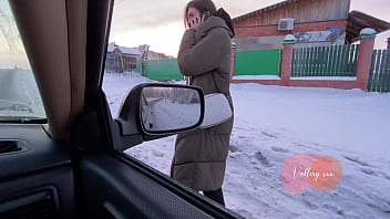 ШПИЛЬНАЯ КАМЕРА Настоящий русский минет в машине с разговорами